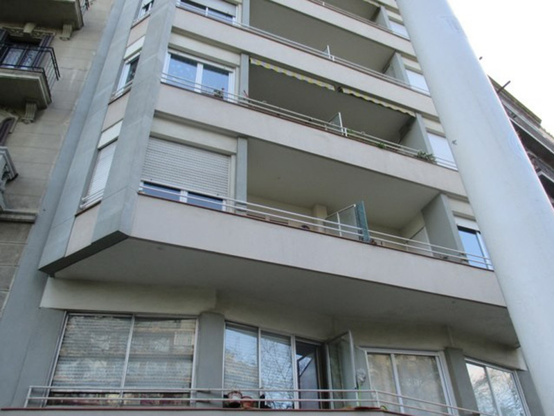 Original flat of 72.00 m2 in L'Eixample, el Fort Pienc