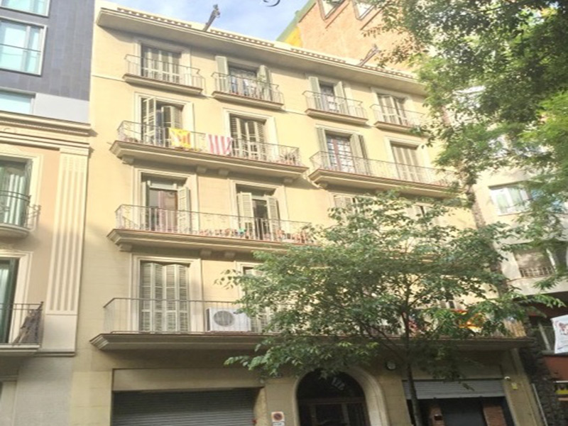 Restored flat of 56.00 m2 in L'Eixample, La Dreta de l'Eixample