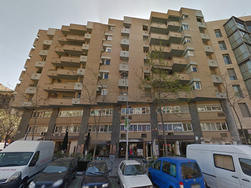 Restored flat of 105.00 m2 in L'Eixample, Nova Esquerra de l'Eixample
