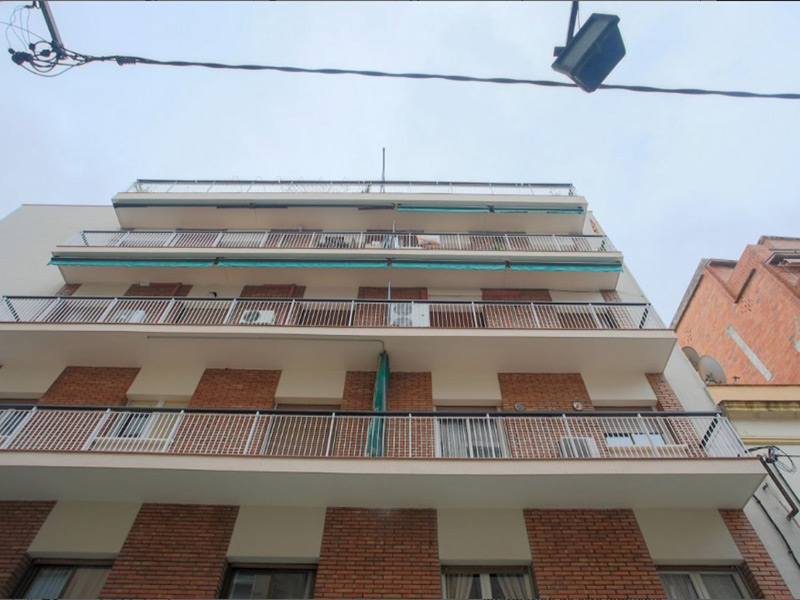 Restored flat of 70 m2 in Sants-Montjuic, Sants