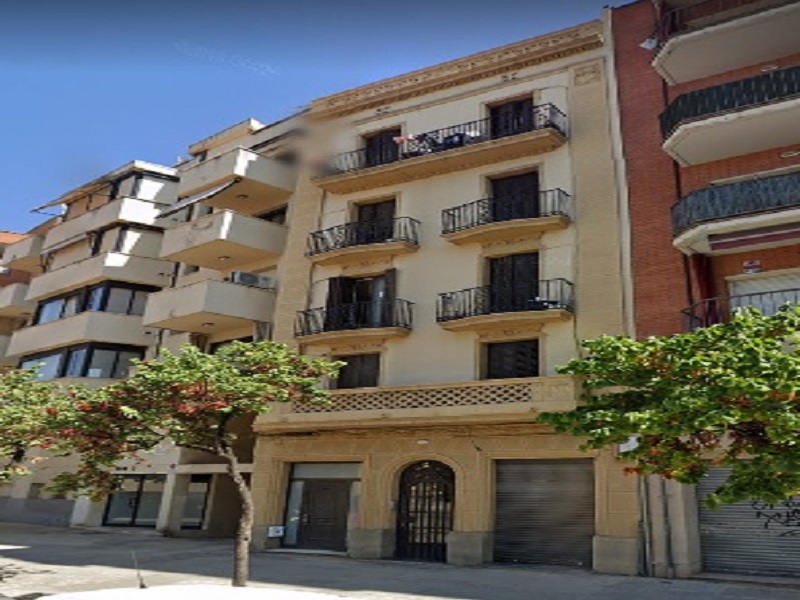 Restored flat of 65 m2 in Sants-Montjuic, Marina de Port