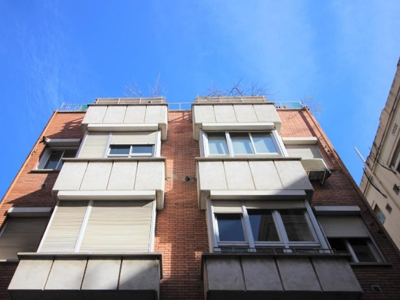 For renovation flat of 55.00 m2 in Grácia, Vila de Grácia