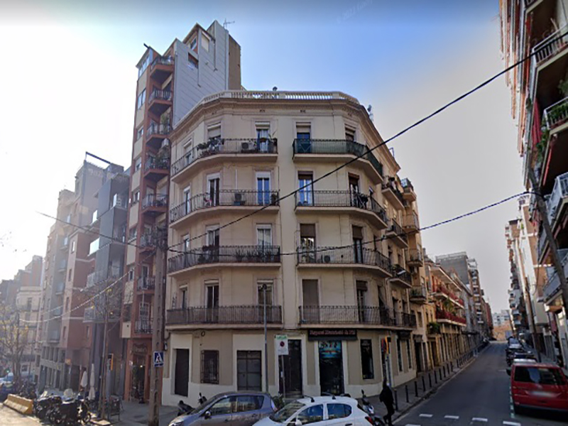 Restored flat of 42 m2 in Horta-Guinardó, Baix Guinardó
