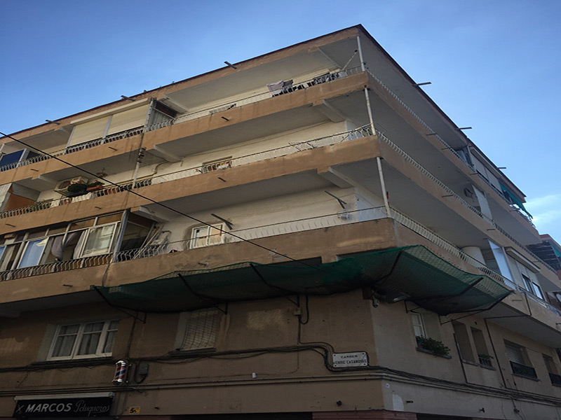 For renovation flat of 60.00 m2 in Nou Barris, Prosperitat