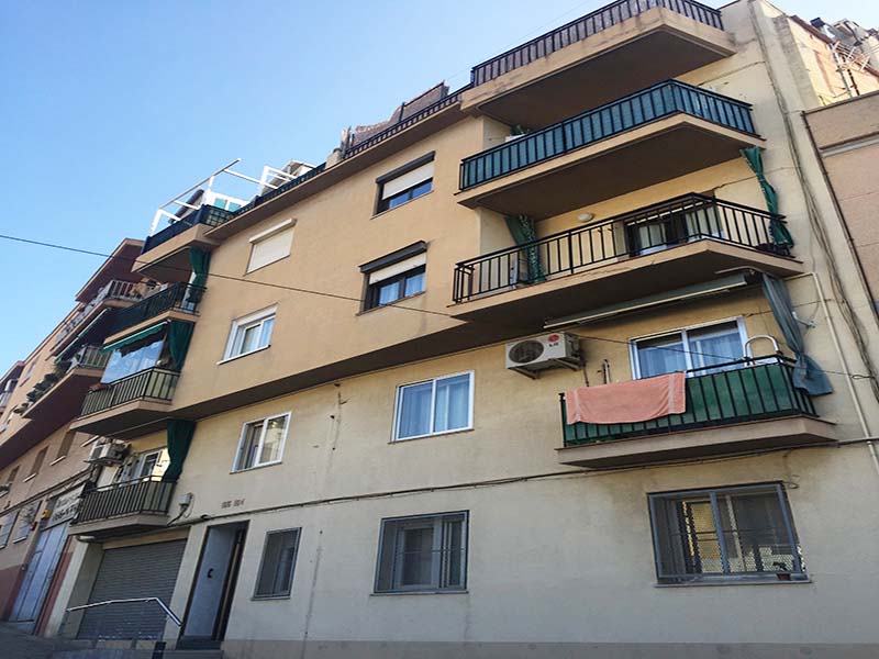 Original flat of 72.00 m2 in Nou Barris, Roquetes