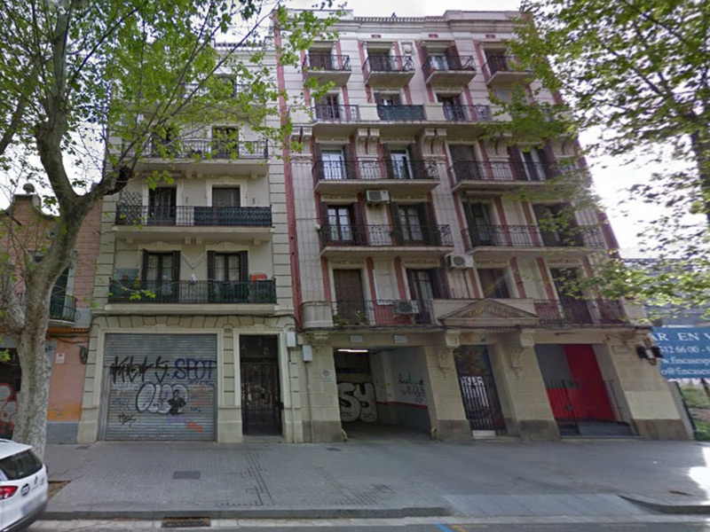 For renovation flat of 50.00 m2 in Sant Martí, Poblenou