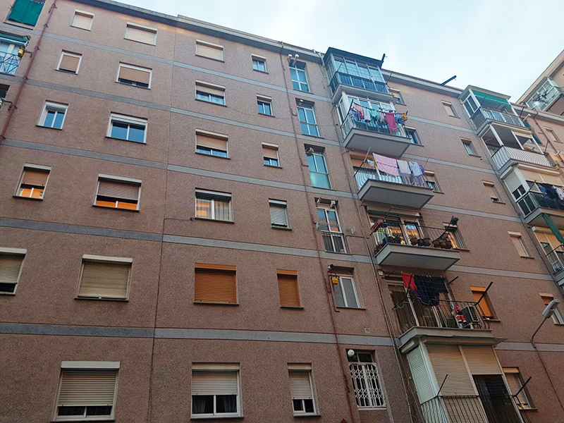 Partially restored flat of 65.00 m2 in Sant Martí, Besòs i Maresme